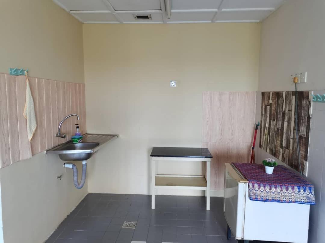 7 Sea Pd Marina Apartment Port Dickson Bagian luar foto