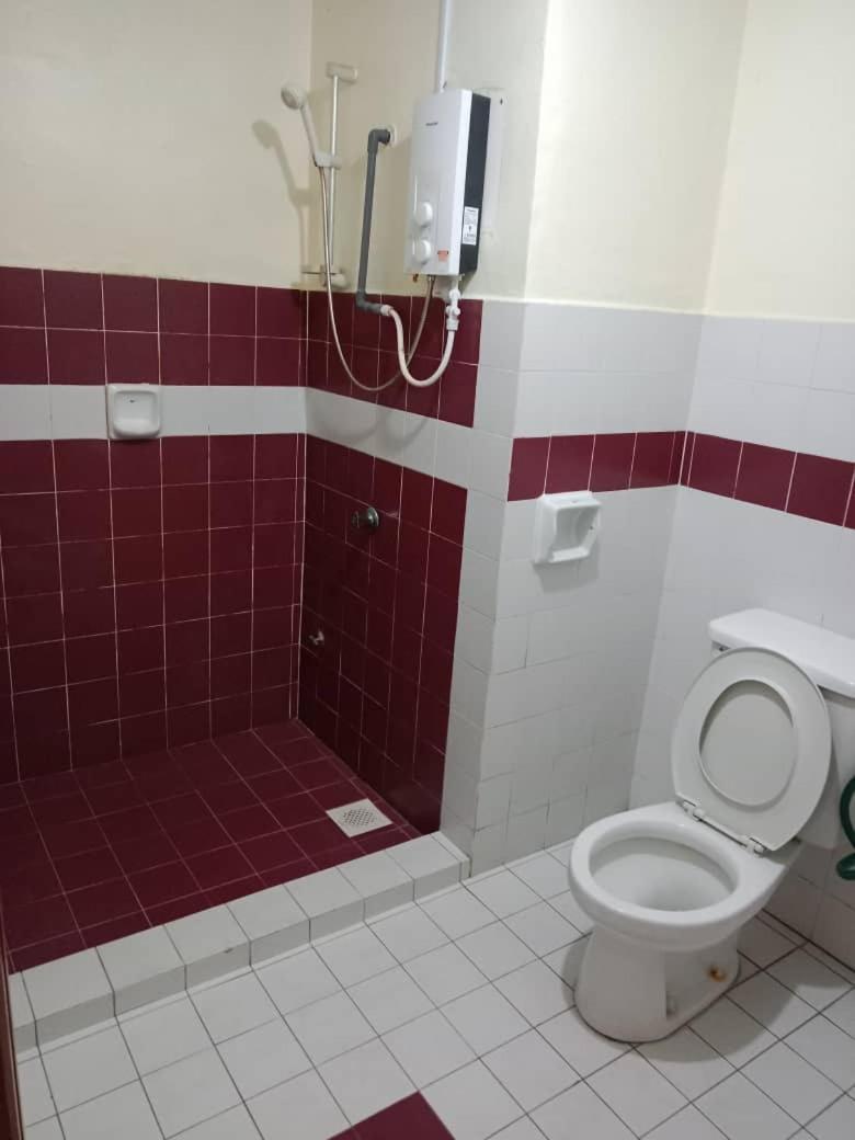 7 Sea Pd Marina Apartment Port Dickson Bagian luar foto